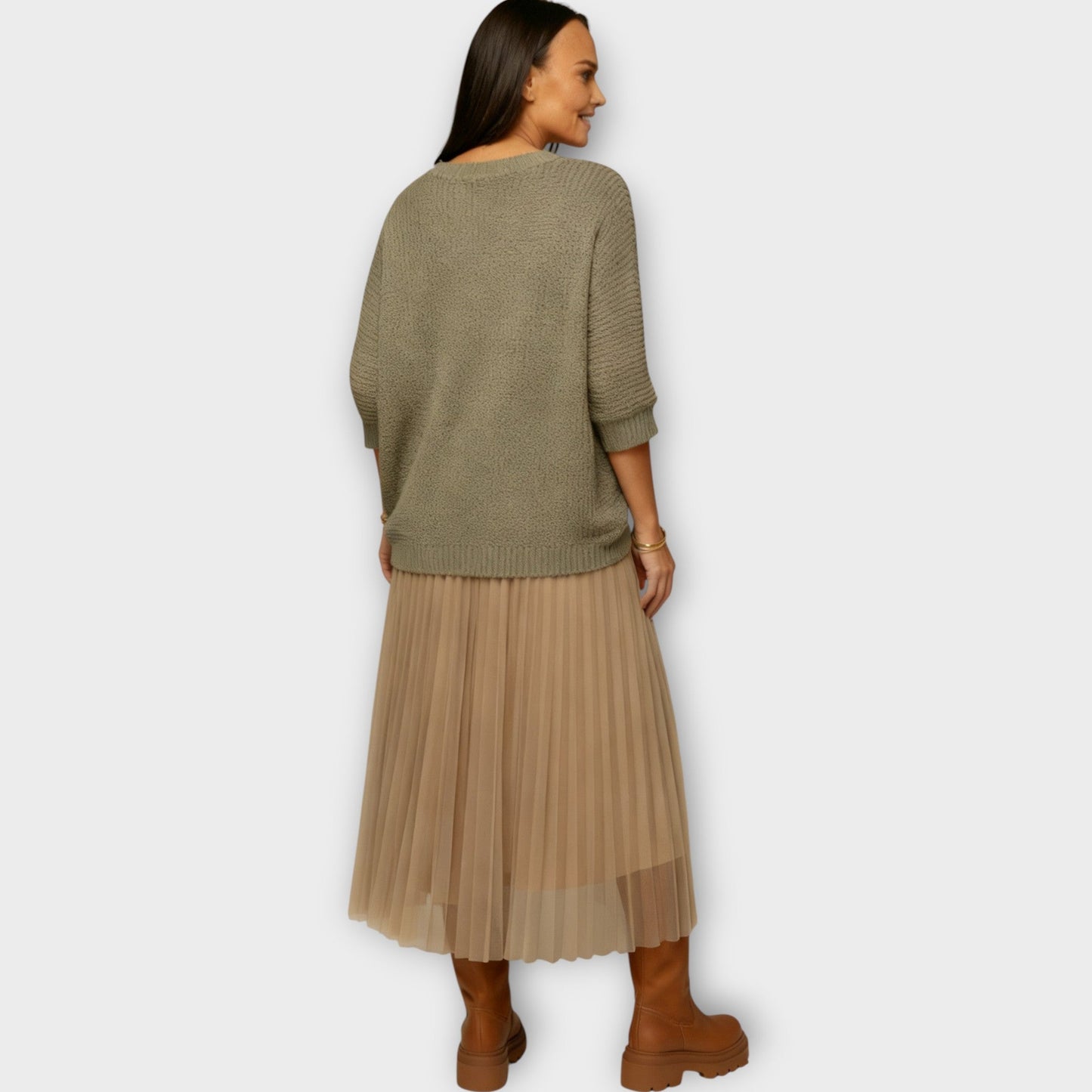 Ensemble Haut en Maille et Jupe Midi Plissée