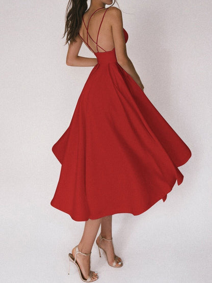 Gabriella - Robe satinée avec bretelles croisées