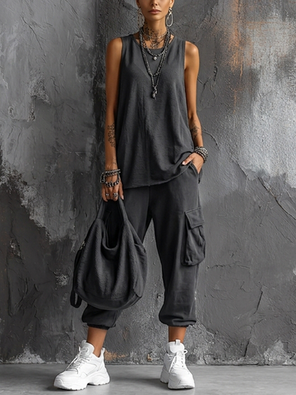 Ensemble Haut Sans Manches en Coton Gris Foncé + Pantalons Cargo Jogger Style Casual Femme