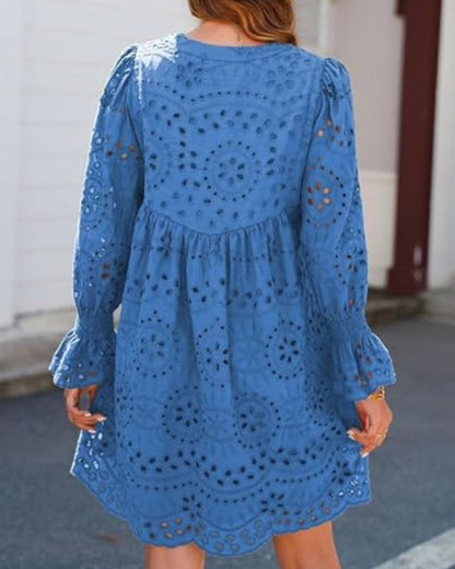 Paisley - Élégante robe midi avec découpes