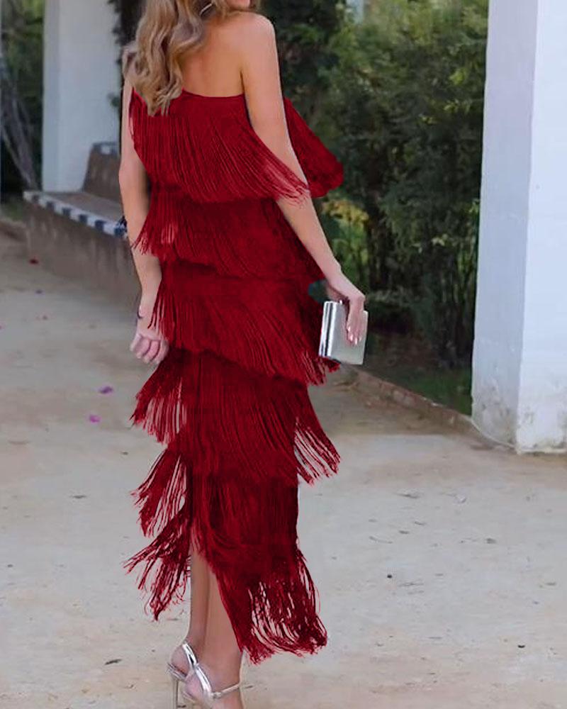Robe à franges élégante Maya avec épaules dénudées