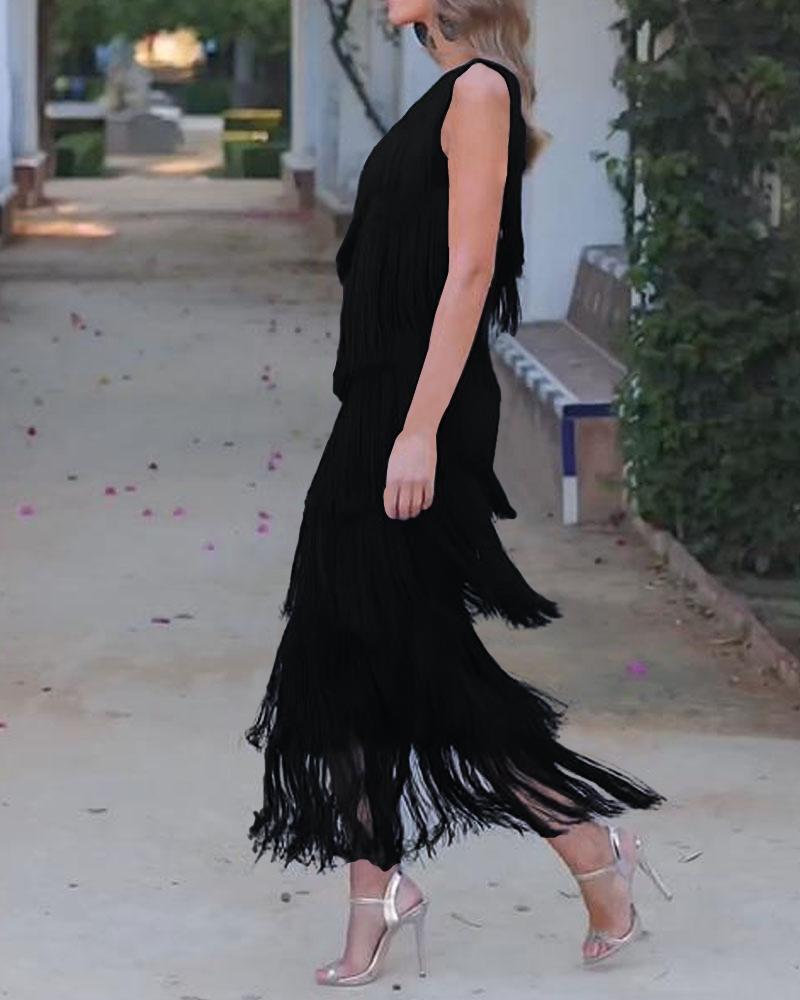 Robe à franges élégante Maya avec épaules dénudées