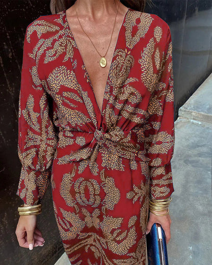 Robe Élégante avec Devant Torsadé - Motif Floral Chic