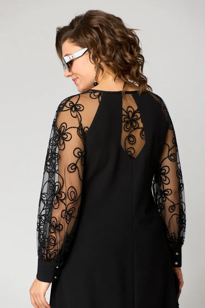 Elara - Robe à Manches en Dentelle