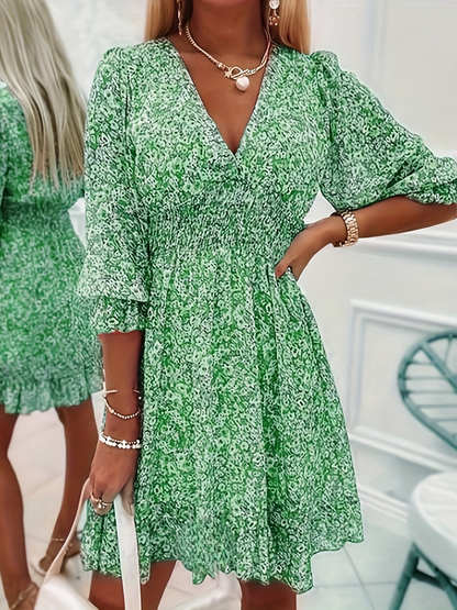 Evie | Robe Mini Élégante avec Volants Floraux