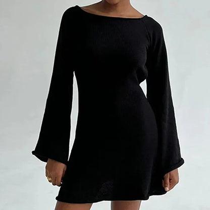 Robe Mini à Manches Longues pour Femmes avec Décolleté Large et Manches Évasées