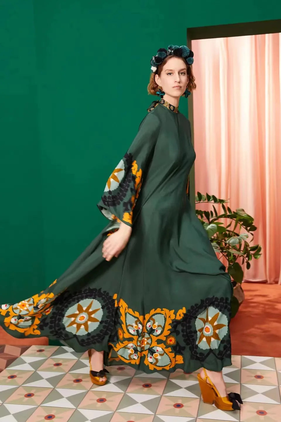 Robe Maxi Florale Sculpted Elegance™