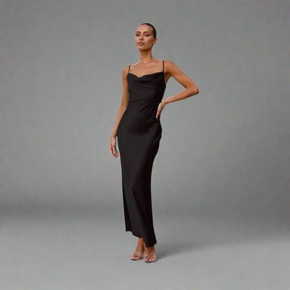 Claudia | Robe en Satin Sophistiquée pour des Occasions Inoubliables