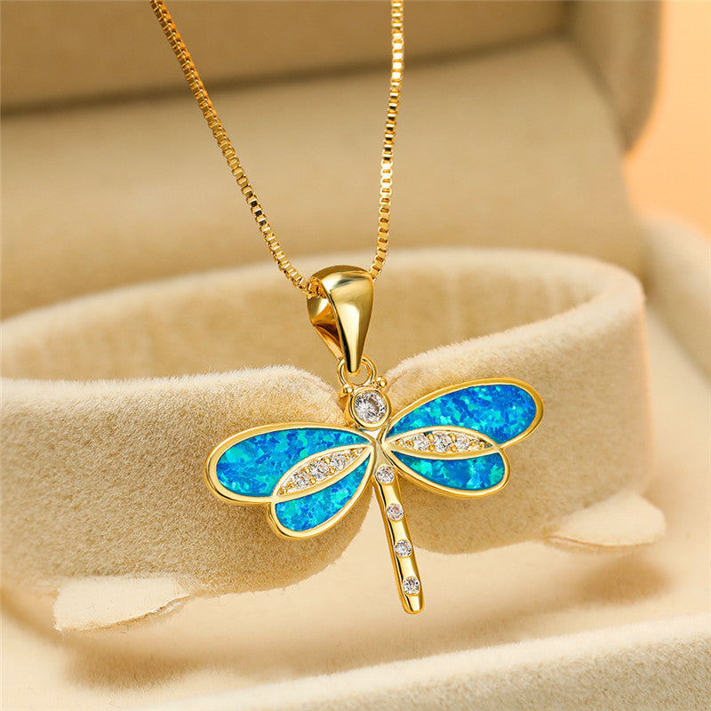 Elunaria – Collier en forme de libellule avec accent scintillant