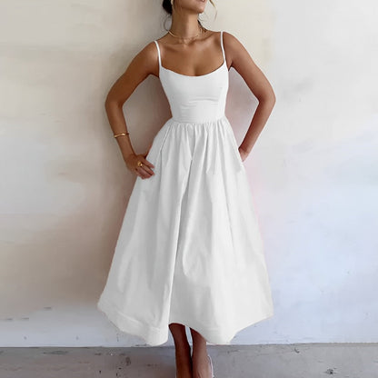 Fabiana – Robe à fines bretelles et coupe froncée