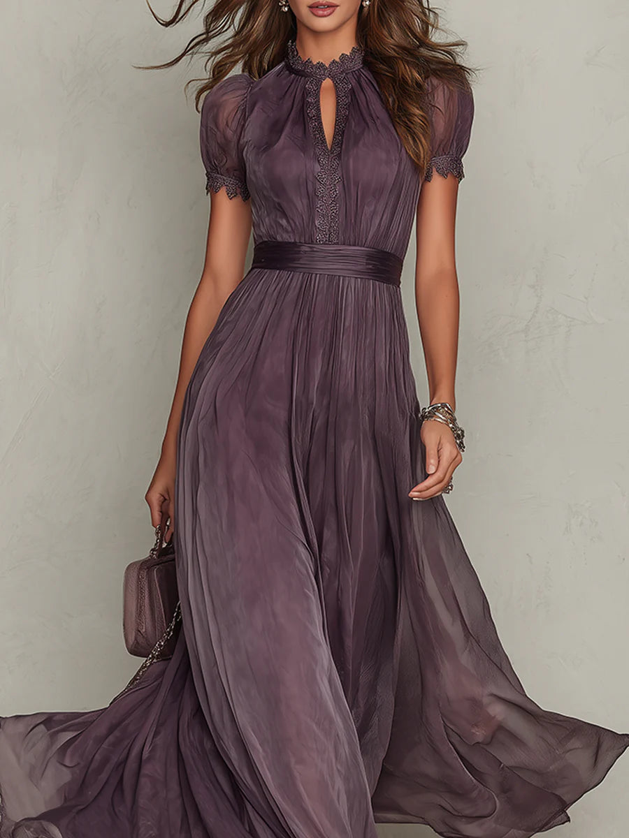 Petra - Robe Longue Élégante en Dentelle et Détails Raffinés