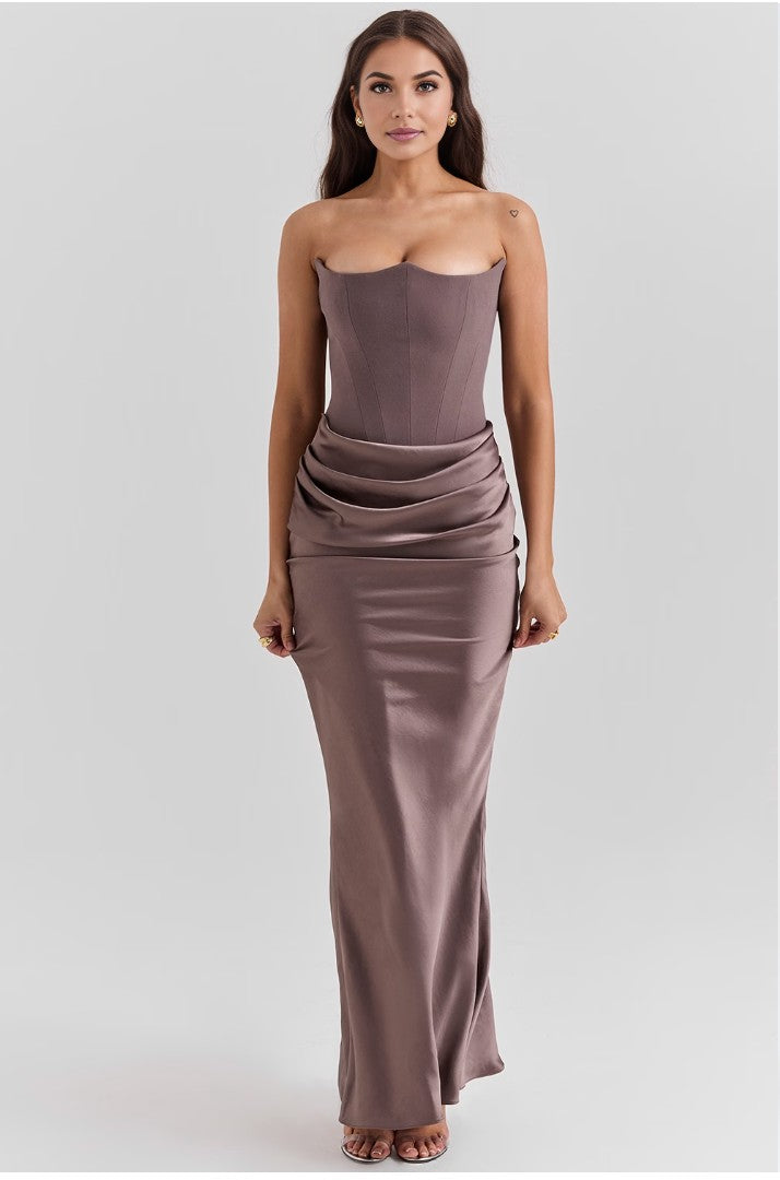 Paloma - Robe Maxi Élégante en Satin Sans Manches