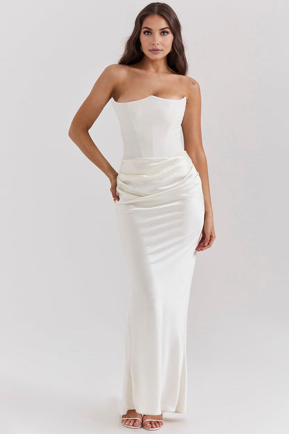 Paloma - Robe Maxi Élégante en Satin Sans Manches
