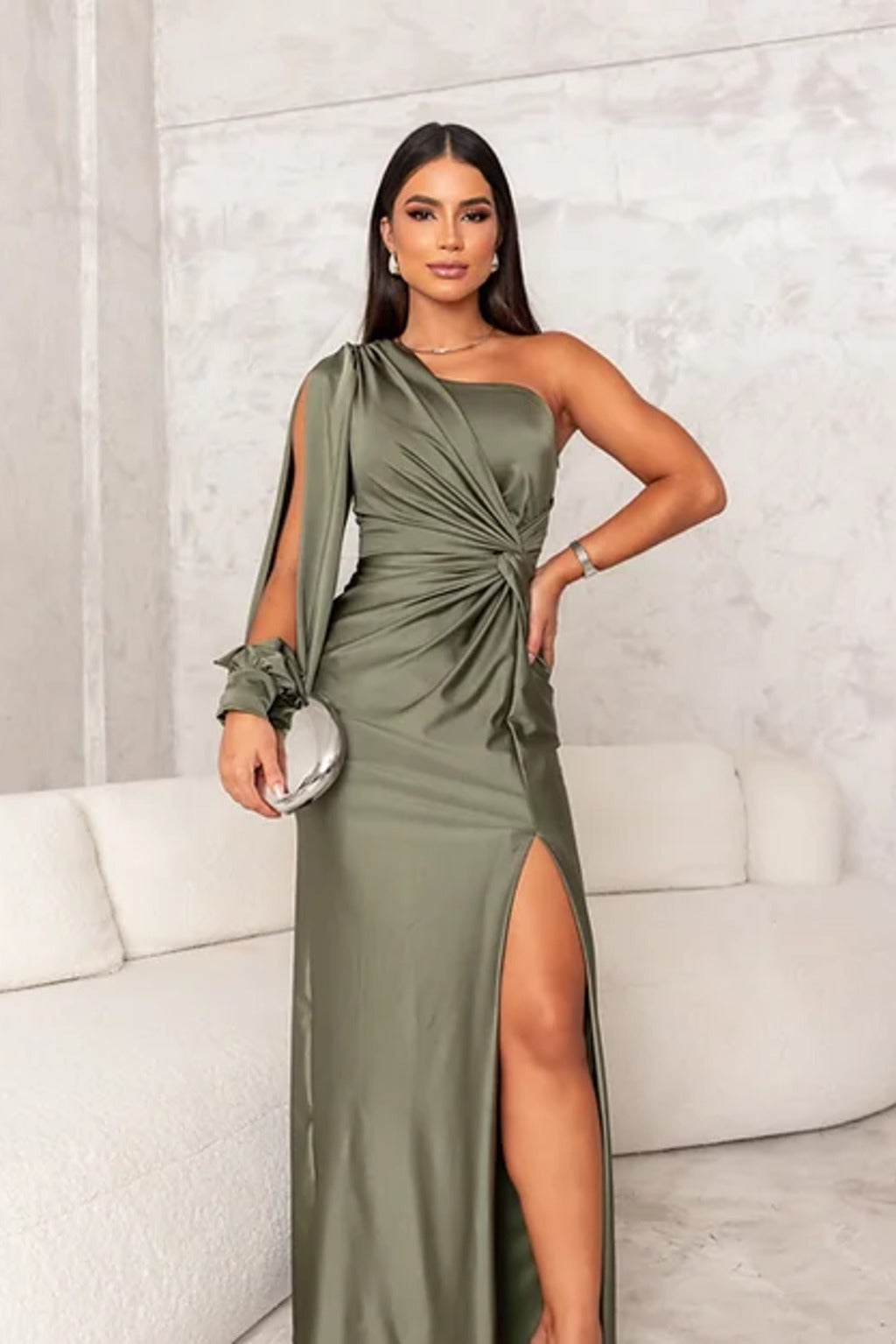 Florencia – Robe satinée à une épaule dénudée, élégante et raffinée