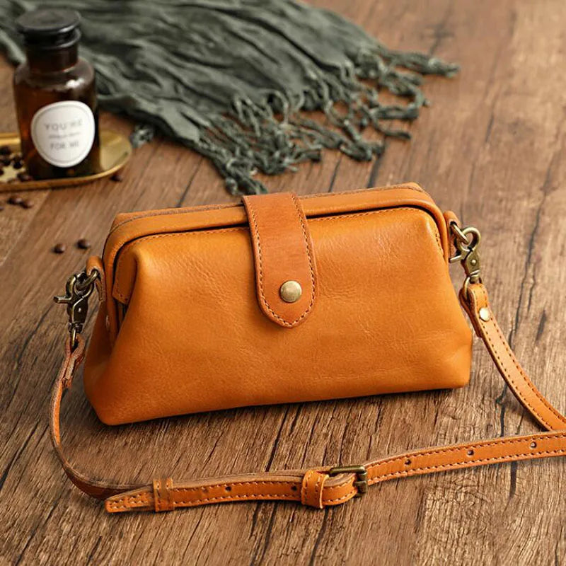 Edis | Sac à Bandoulière Rétro Classique au Format Compact