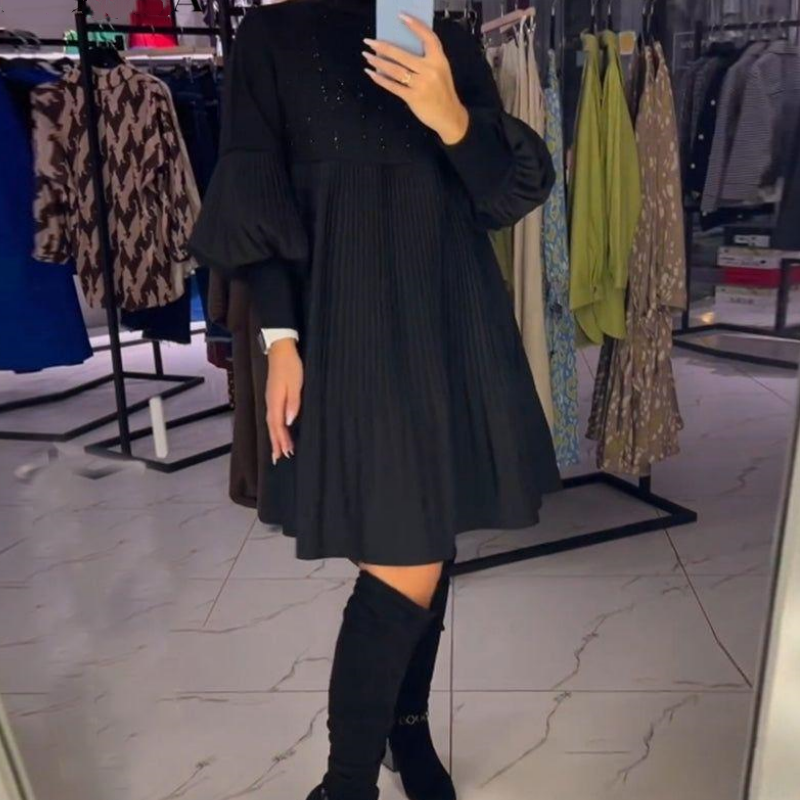 Marlene | Robe Grande Taille avec Col Haut et Manches Bouffantes